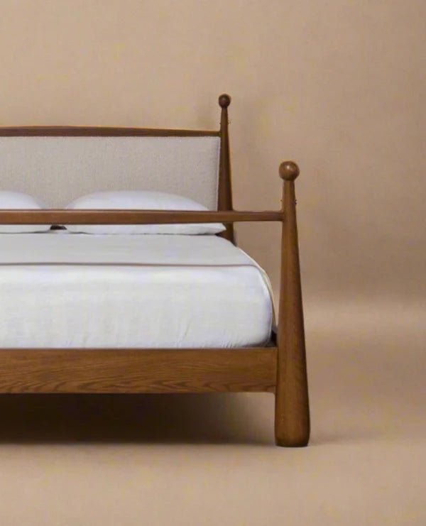 Heritage Spindle Wooden Bed