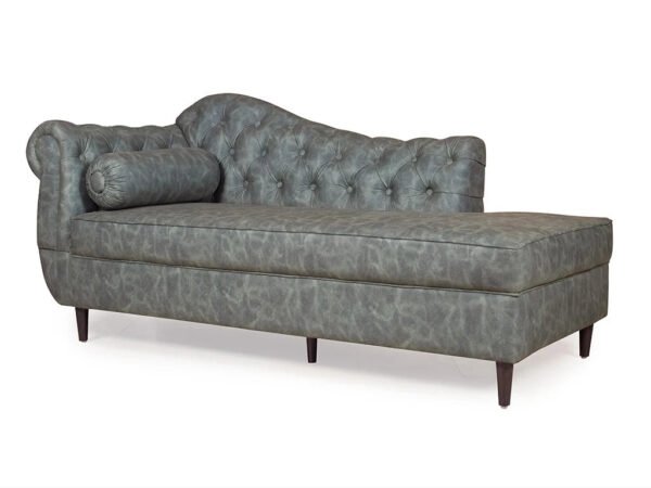 Chesterfied-inspired Tufted Chaise